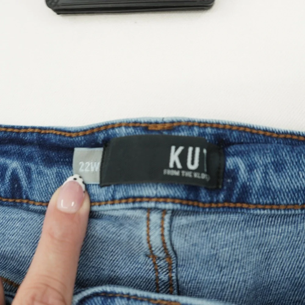 KUT From The Kloth Capri Jeans Womens 22W High Rise‎ Blue Distressed